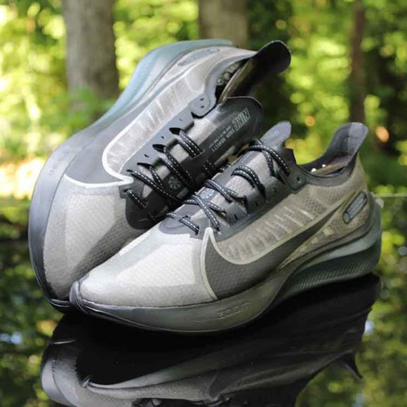 Nike Zoom Gravity Men’s Size 10.5 - Picture 6 of 12